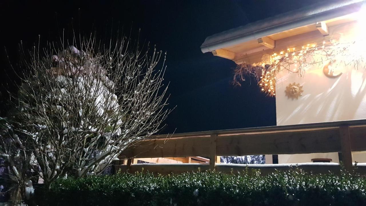 Villa Knusperhaeuschen Maria Nikoletta Witra Esterno foto