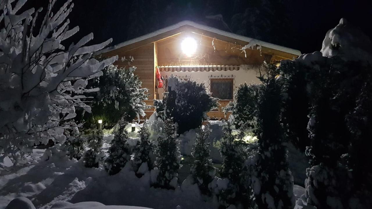 Villa Knusperhaeuschen Maria Nikoletta Witra Esterno foto
